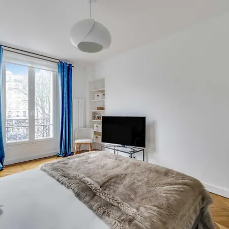 Family - 4bdr 8p - Arc De Triomphe 公寓